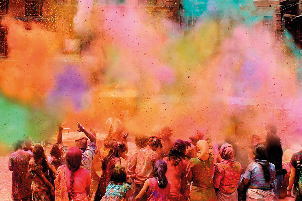 Læs mere om Holi Festivalen