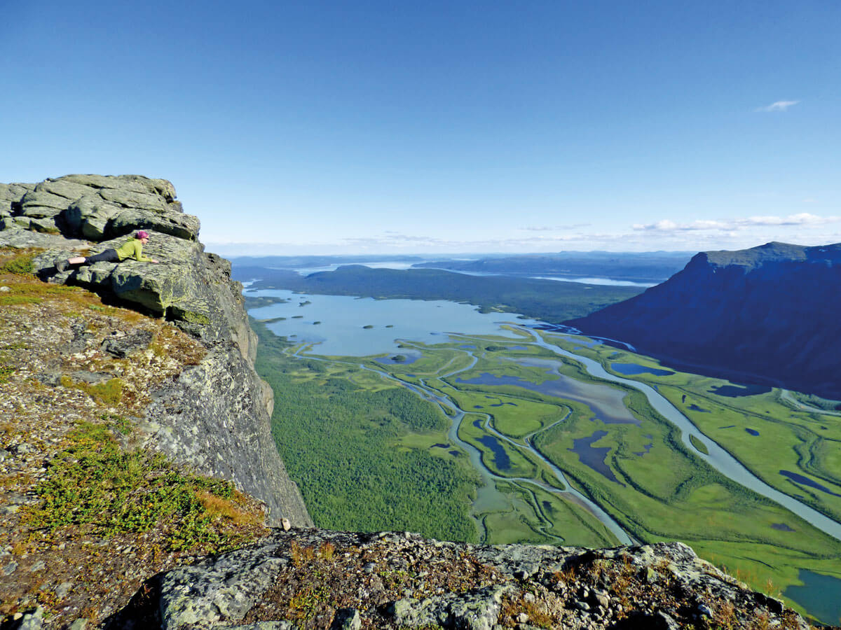 På besøg i Sveriges 30 nationalparker